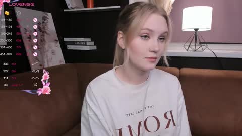 Alice online show from March 11, 2025, 10:42 pm