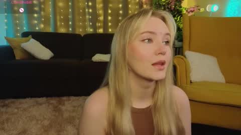 Alice online show from September 28, 2025, 7:08 pm