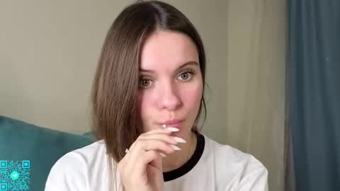 Snapshot of lorettadunnelli chatting on October 25, 2025, 5:40 pm Chloe for Fan BlackHole online show from October 25, 2025, 5:40 pm