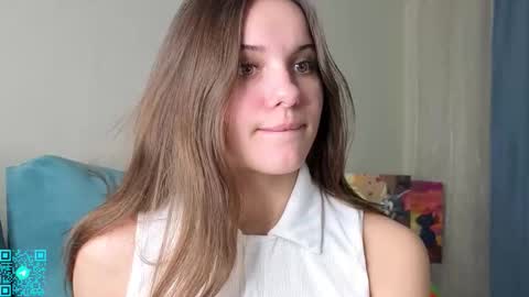 Snapshot of lorettadunnelli chatting on November 3, 2025, 5:25 pm Chloe for Fan BlackHole online show from November 3, 2025, 5:25 pm