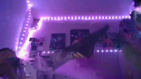 Snapshot of loreyy_ chatting on March 2, 2025, 4:21 pm loreyy_ online show from March 2, 2025, 4:21 pm