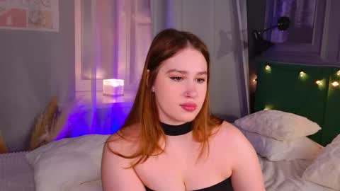 Snapshot of lori_mason chatting on October 12, 2025, 6:29 pm Lori online show from October 12, 2025, 6:29 pm