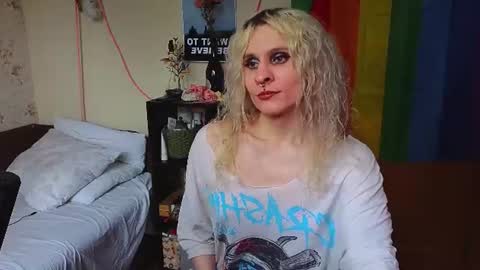 Lori -----------------------------------    online show from June 13, 2026, 2:26 pm