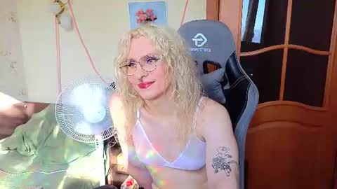 Lori -----------------------------------    online show from July 31, 2026, 1:54 pm