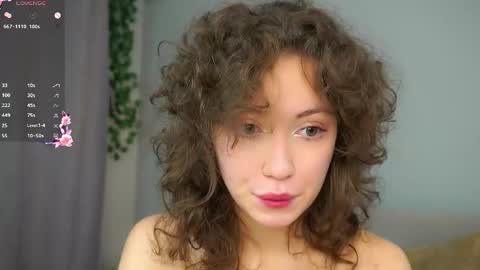 Naomi online show from November 9, 2025, 11:25 pm