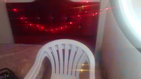 loriiiany online show from March 21, 2026, 8:19 am