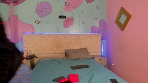 Snapshot of los_inquietos chatting on January 5, 2026, 7:39 pm Los inquietos online show from January 5, 2026, 7:39 pm