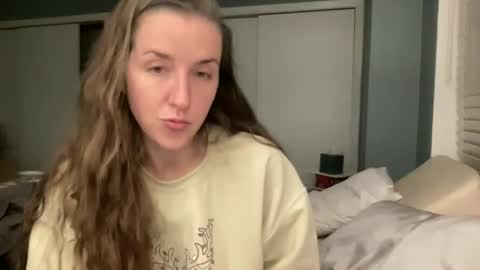 lothlori online show from January 13, 2026, 1:44 am