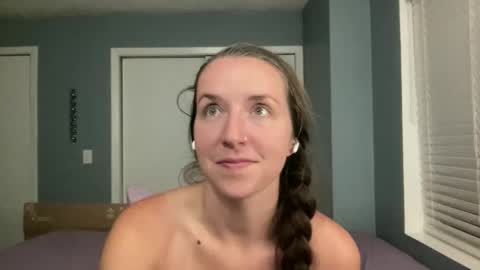Snapshot of lothlori chatting on May 15, 2026, 11:12 pm lothlori online show from May 15, 2026, 11:12 pm