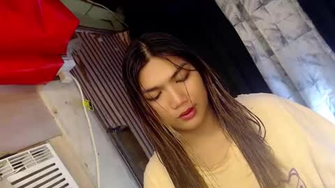 Snapshot of louheart chatting on December 17, 2024, 11:27 pm Sweet online show from December 17, 2024, 11:27 pm