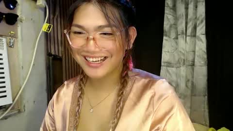 Snapshot of louheart chatting on January 10, 2025, 4:20 pm Sweet online show from January 10, 2025, 4:20 pm