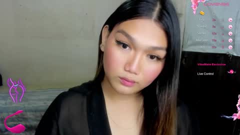 Snapshot of louheart chatting on October 2, 2025, 6:48 pm Sweet online show from October 2, 2025, 6:48 pm