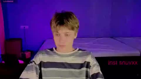 louie_evans online show from October 10, 2025, 3:55 pm