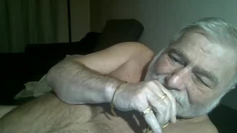 Snapshot of louis_chokdee chatting on December 13, 2024, 6:38 pm louis_chokdee online show from December 13, 2024, 6:38 pm