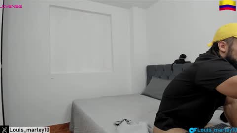 louis_marley_ online show from March 29, 2026, 11:49 pm