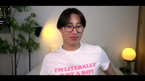 Louis online show from December 1, 2025, 10:04 pm