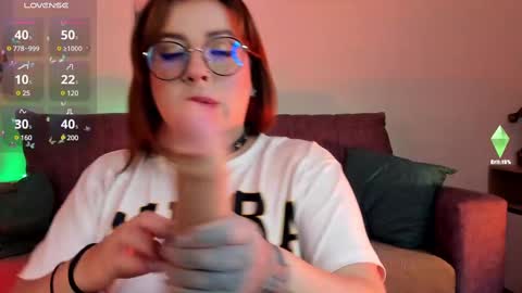 Snapshot of louisa_claire_ chatting on February 13, 2025, 4:22 am LuisaIG x luisa clair online show from February 13, 2025, 4:22 am