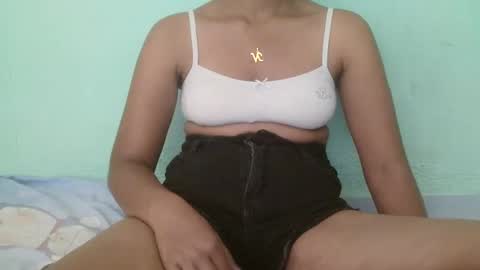 Snapshot of lovaelisa chatting on March 4, 2025, 10:57 am lovaelisa online show from March 4, 2025, 10:57 am