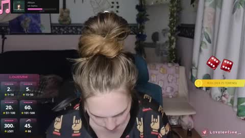 Lo Valentine online show from September 12, 2025, 6:13 am