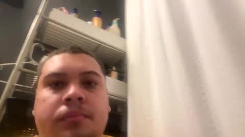 love01109 online show from September 25, 2025, 9:46 am