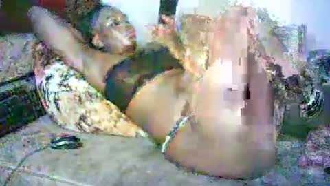 Snapshot of love1378 chatting on November 2, 2025, 7:49 pm Cynthia. A online show from November 2, 2025, 7:49 pm