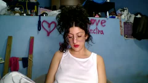 love_electra online show from October 2, 2025, 12:06 am