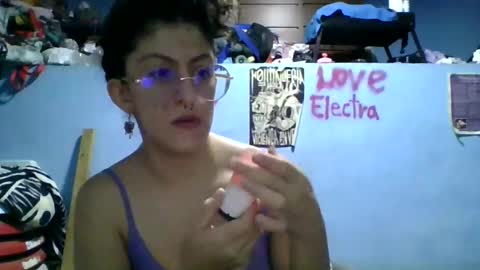 love_electra online show from October 23, 2025, 4:12 am
