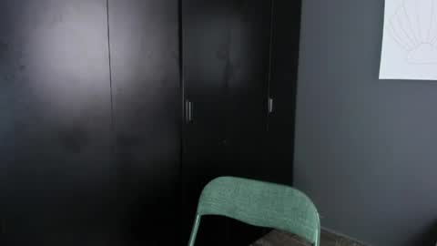 Kristen LoveBerry online show from April 2, 2026, 5:32 pm