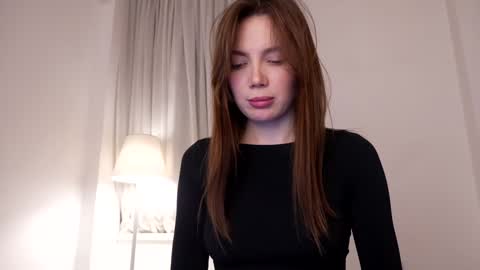 Snapshot of love_machine_ chatting on December 22, 2024, 2:49 pm Sofi online show from December 22, 2024, 2:49 pm