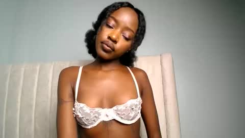 Miah online show from September 30, 2025, 4:23 pm