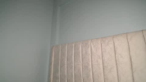 Miah online show from October 15, 2025, 3:06 am