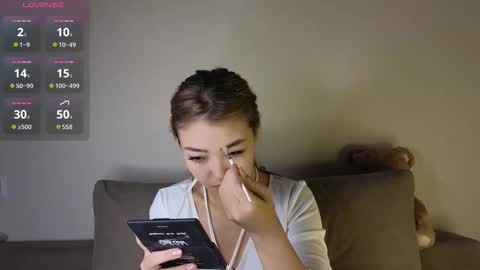 Snapshot of love_peace_here chatting on September 13, 2025, 1:27 am hi its me online show from September 13, 2025, 1:27 am