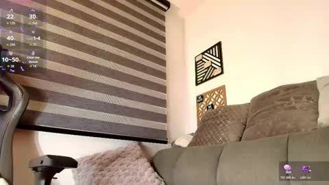 Sharol Leon online show from October 25, 2025, 3:03 am