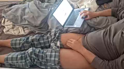 Love online show from February 22, 2025, 9:23 am