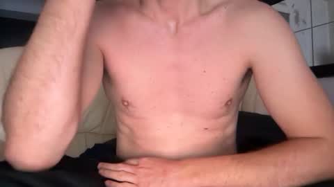 lovecoquin online show from January 18, 2026, 12:36 am