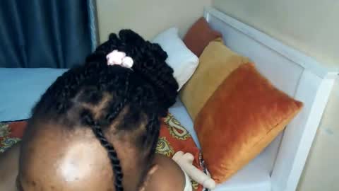 loveedee4 online show from May 23, 2026, 11:42 pm