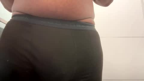 Snapshot of lovefeetonmyface29 chatting on October 5, 2025, 11:02 pm lovefeetonmyface29 online show from October 5, 2025, 11:02 pm