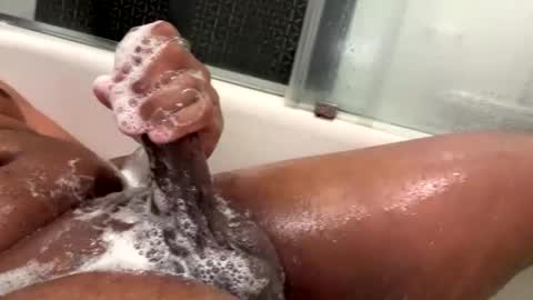 Snapshot of lovefeetonmyface29 chatting on October 18, 2025, 12:24 am lovefeetonmyface29 online show from October 18, 2025, 12:24 am