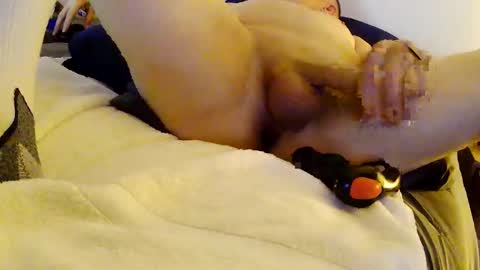 Snapshot of lovefreak45 chatting on November 3, 2025, 5:31 am SuperFreak online show from November 3, 2025, 5:31 am