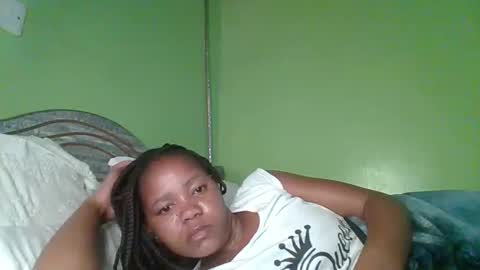 lovegal335 online show from June 8, 2026, 5:19 am