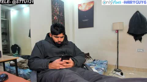 Snapshot of lovehairyindian chatting on December 25, 2024, 11:43 am Indian hairy online show from December 25, 2024, 11:43 am