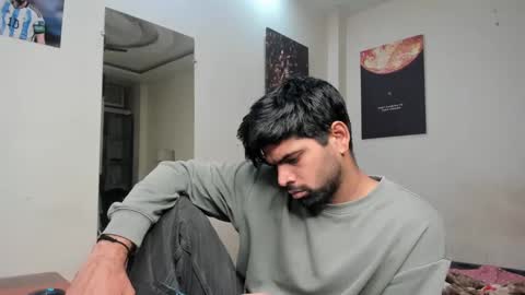 Snapshot of lovehairyindian chatting on February 20, 2025, 2:35 pm Indian hairy online show from February 20, 2025, 2:35 pm