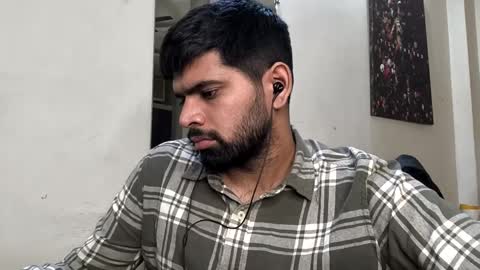 Snapshot of lovehairyindian chatting on March 9, 2025, 7:15 pm Indian hairy online show from March 9, 2025, 7:15 pm