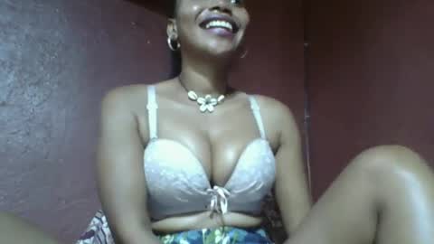 loveinlife750427 online show from March 12, 2025, 7:57 am