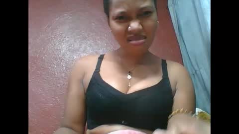 loveinlife750427 online show from October 7, 2025, 6:38 pm