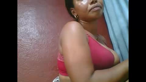 loveinlife750427 online show from January 15, 2026, 7:06 pm