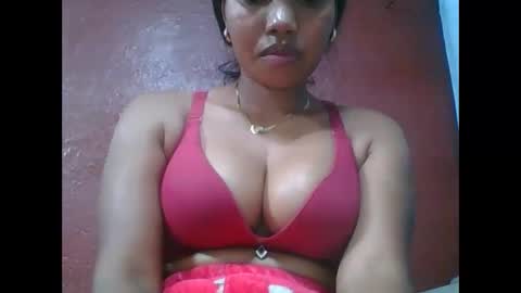 loveinlife750427 online show from January 16, 2026, 7:12 am