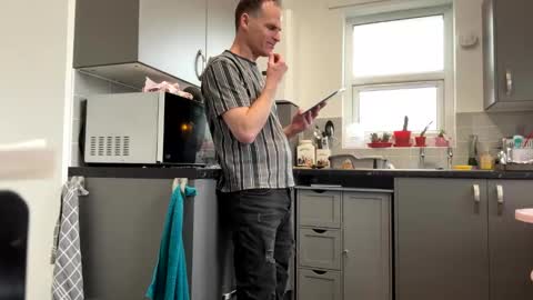 getnaked123 online show from February 15, 2026, 11:52 am