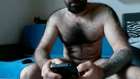 Snapshot of loveivat80 chatting on April 28, 2026, 3:28 pm loveivat80 online show from April 28, 2026, 3:28 pm