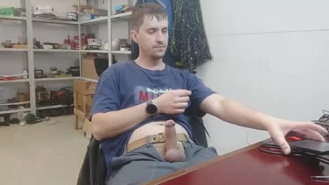 lovejimmi online show from April 13, 2026, 6:41 am